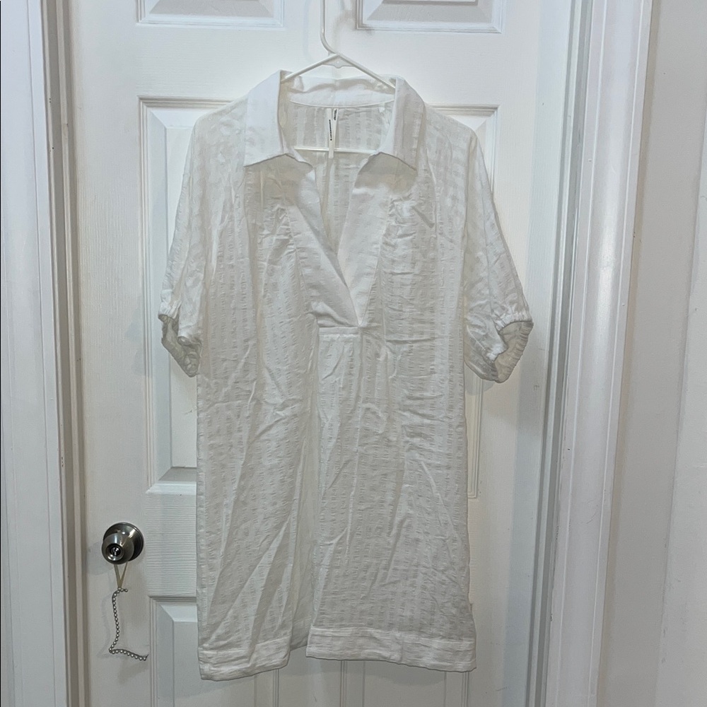 Anthropologie White Textured Blouse